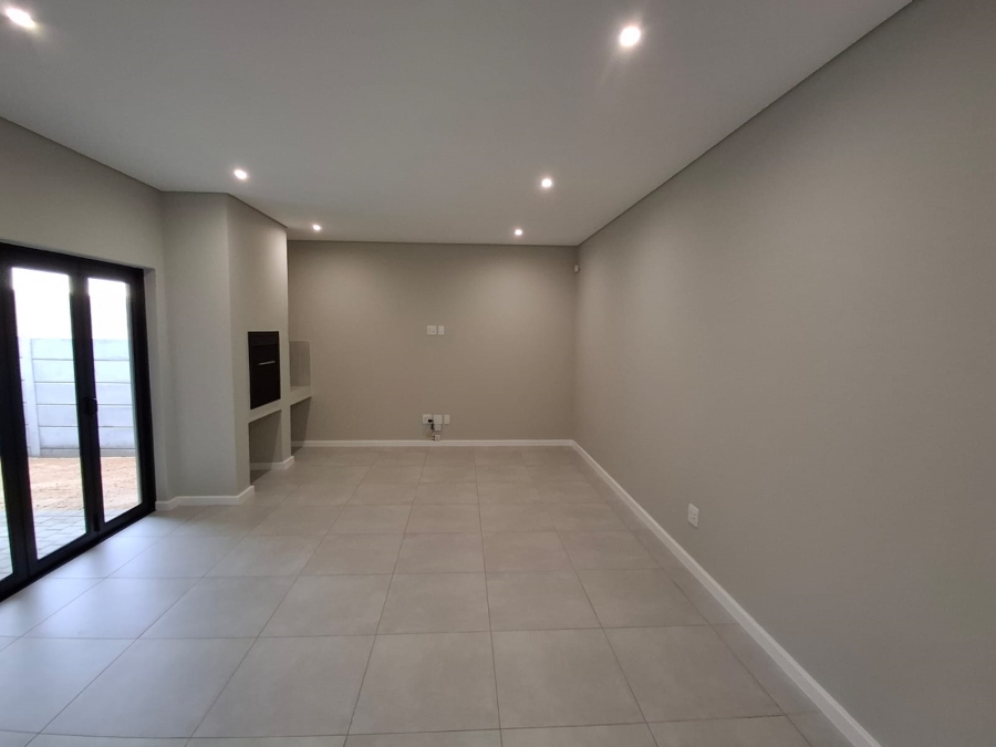 To Let 3 Bedroom Property for Rent in Haasendal Western Cape